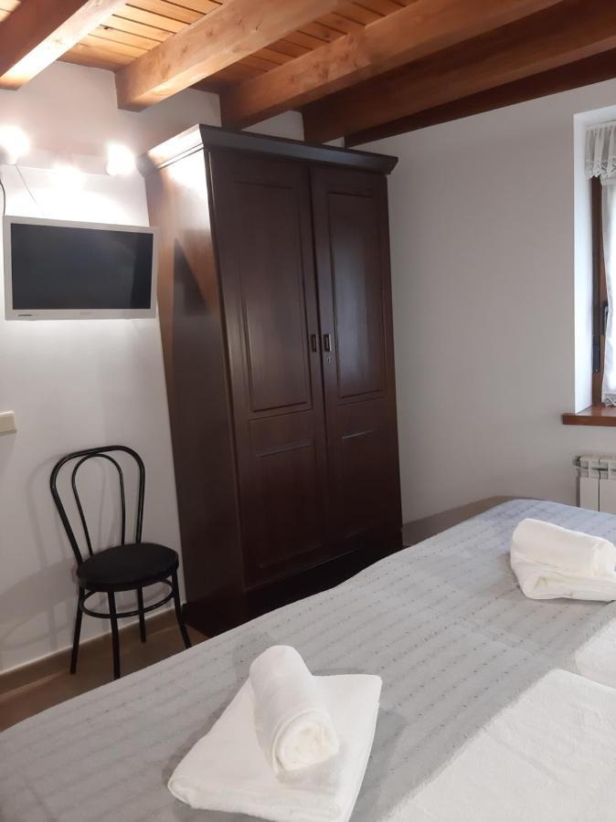 OnísEl Puentin Del Sella Con Wifi Y Parking Gratuito公寓 外观 照片